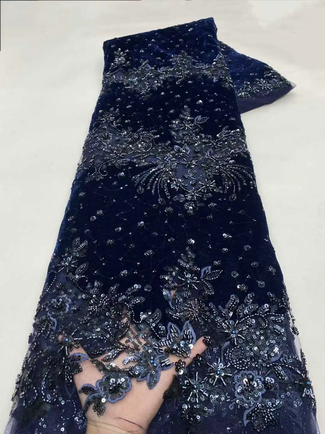 

African Velvet Lace Fabric 2026 Nigerian Lace 5 Yards French Velvet Beaded Lace Fabric For Party Wedding Dresses Sewing Cloth