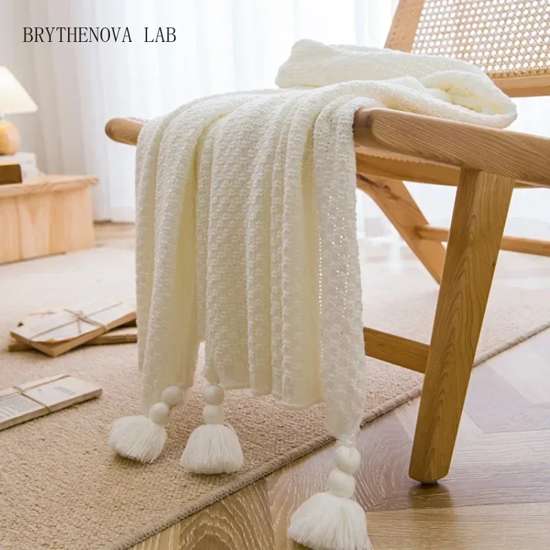 Nordic Blankets for Bed Sofa Couch Chunky Knit Bedspread Knitted Blanket Throw with Tassel Plain Color Waffle Embossed