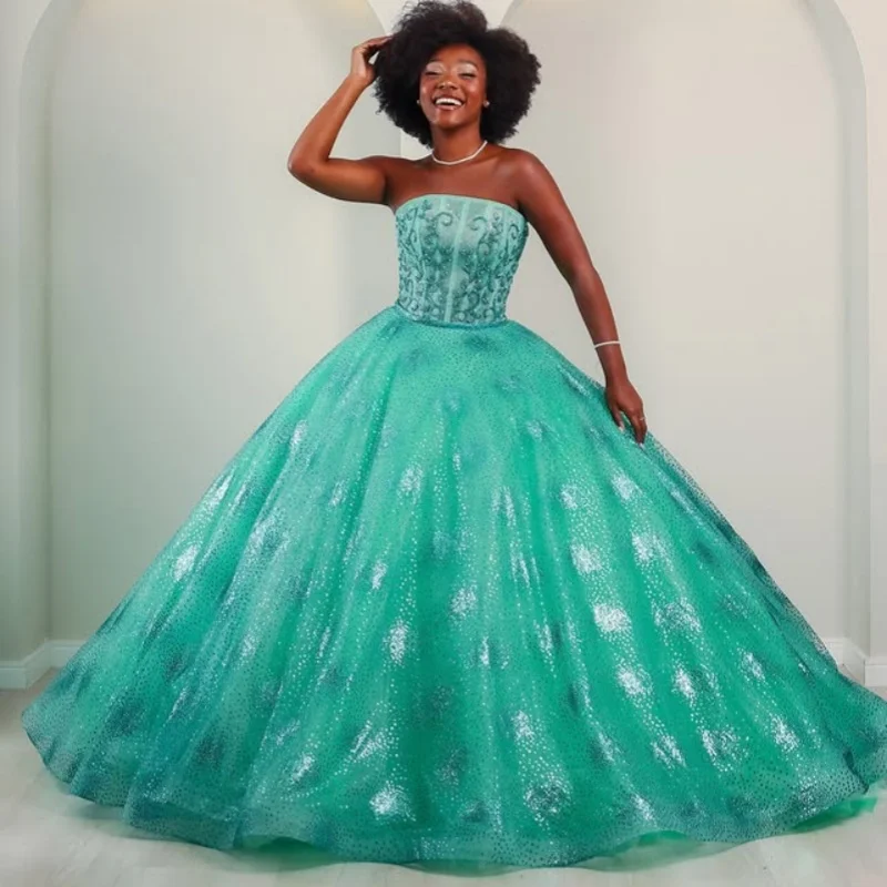 

Shiny green Quinceanera Dress off-shoulder Lace glitter decal Long tail Bow vestidos de 15 Quinceanera ﻿Customize