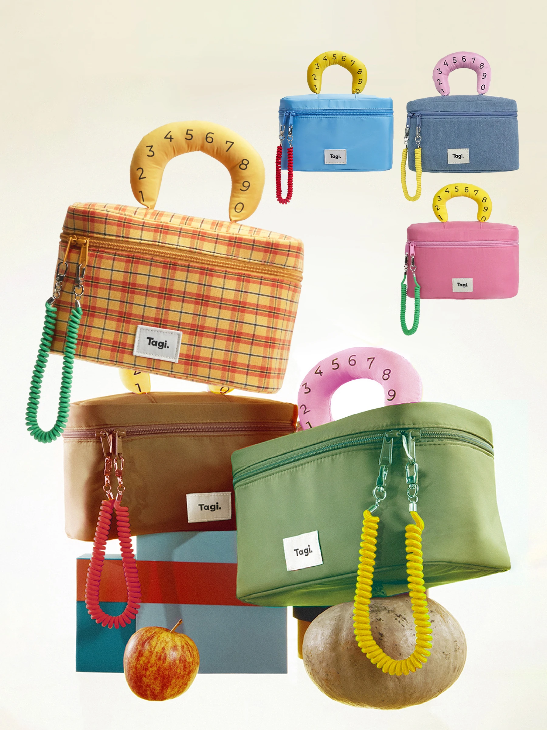 Tagi Large Capaci Cosmetic Bag Portable Travel Toiletry Storage Wedding Favor Durable Nylon Waterproof Fly Organizer