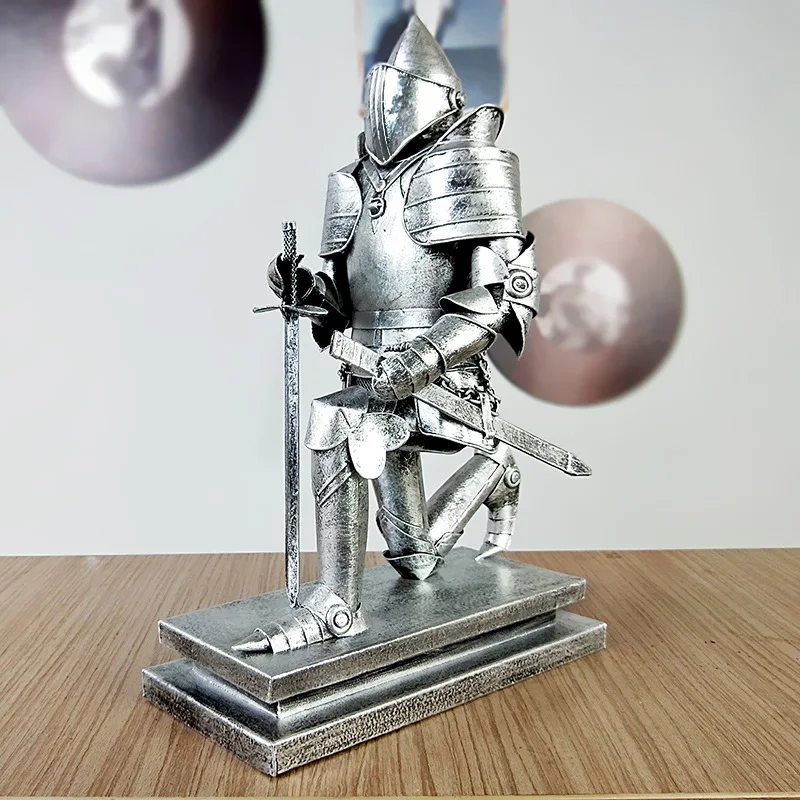 Medieval Roman Armor Man Soldier Metal Model Props Retro Tin Martial Knight Crafts Ornament