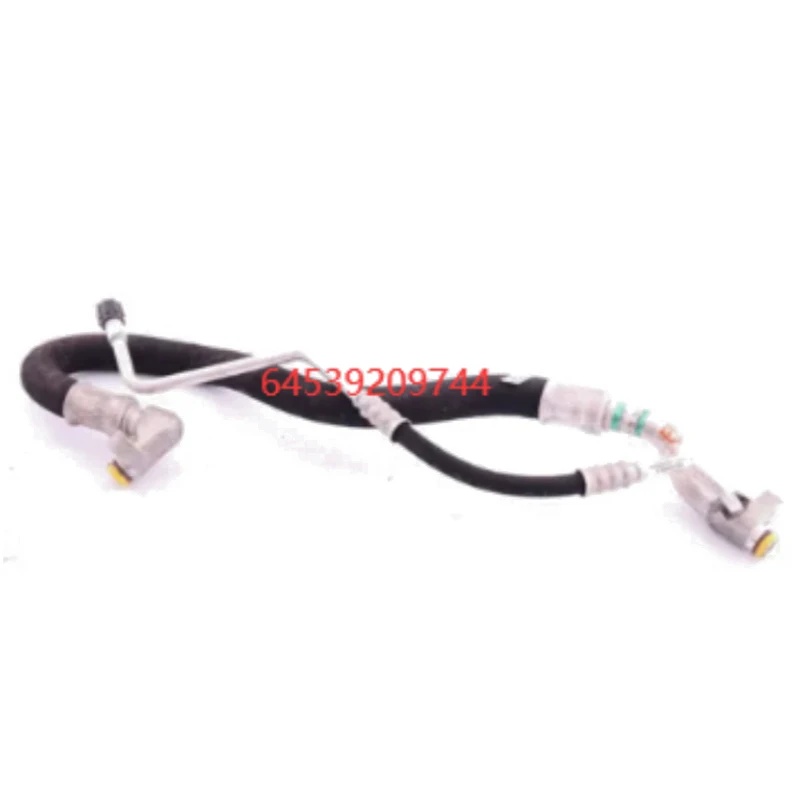 

Конденсатор трубопроводного компрессора высокого давления 64539209744 3 серии E90 320i X1 318i 118i