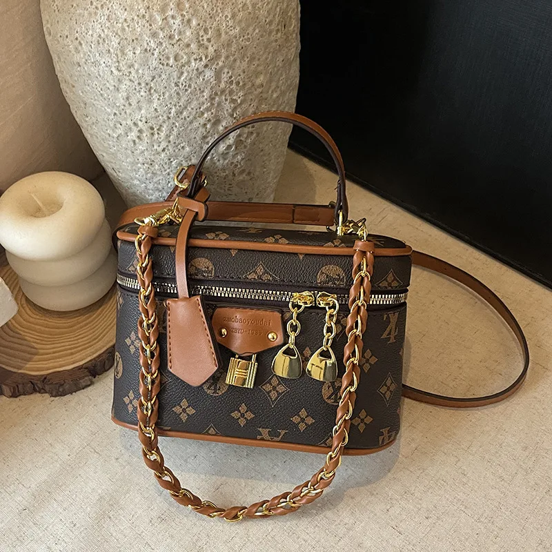 New Premium Box Bag for Women - Retro Fashion Printed, Textured Chain Handbag & Stylish Shoulder/Crossbody