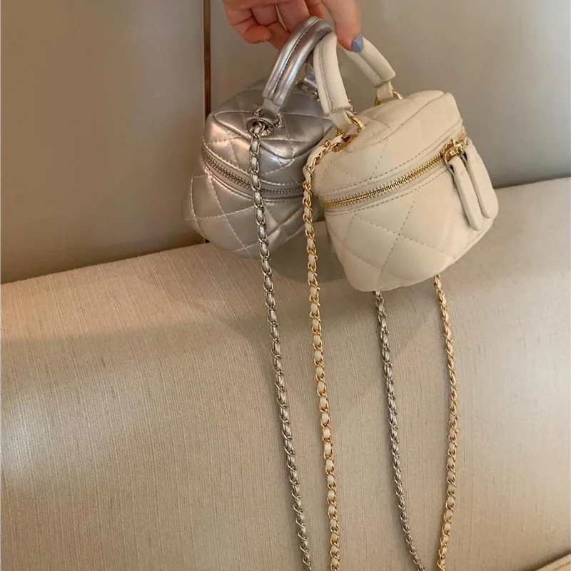 2024 Zomer Mini Handheld Clutch Tas Modieuze Veelzijdige Enkele Schouder Crossbody Ketting Gewatteerde Kleine Tas