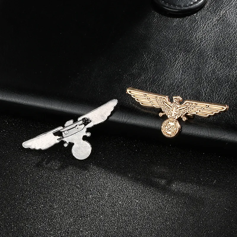 New Vintage Personality Badge Fashion Eagle Pins Soviet Air Force Metal Medal Military Fans Collection Gifts Decoration Crafts