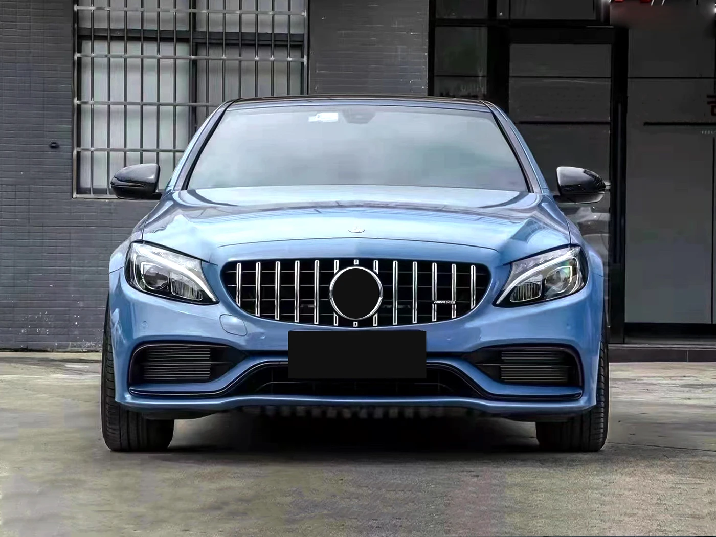 

Factory Hot Selling Auto Modification Parts for -Class W205 Upgrade to C63S PP Front Bumper Kits with Front Lip 2015-2021