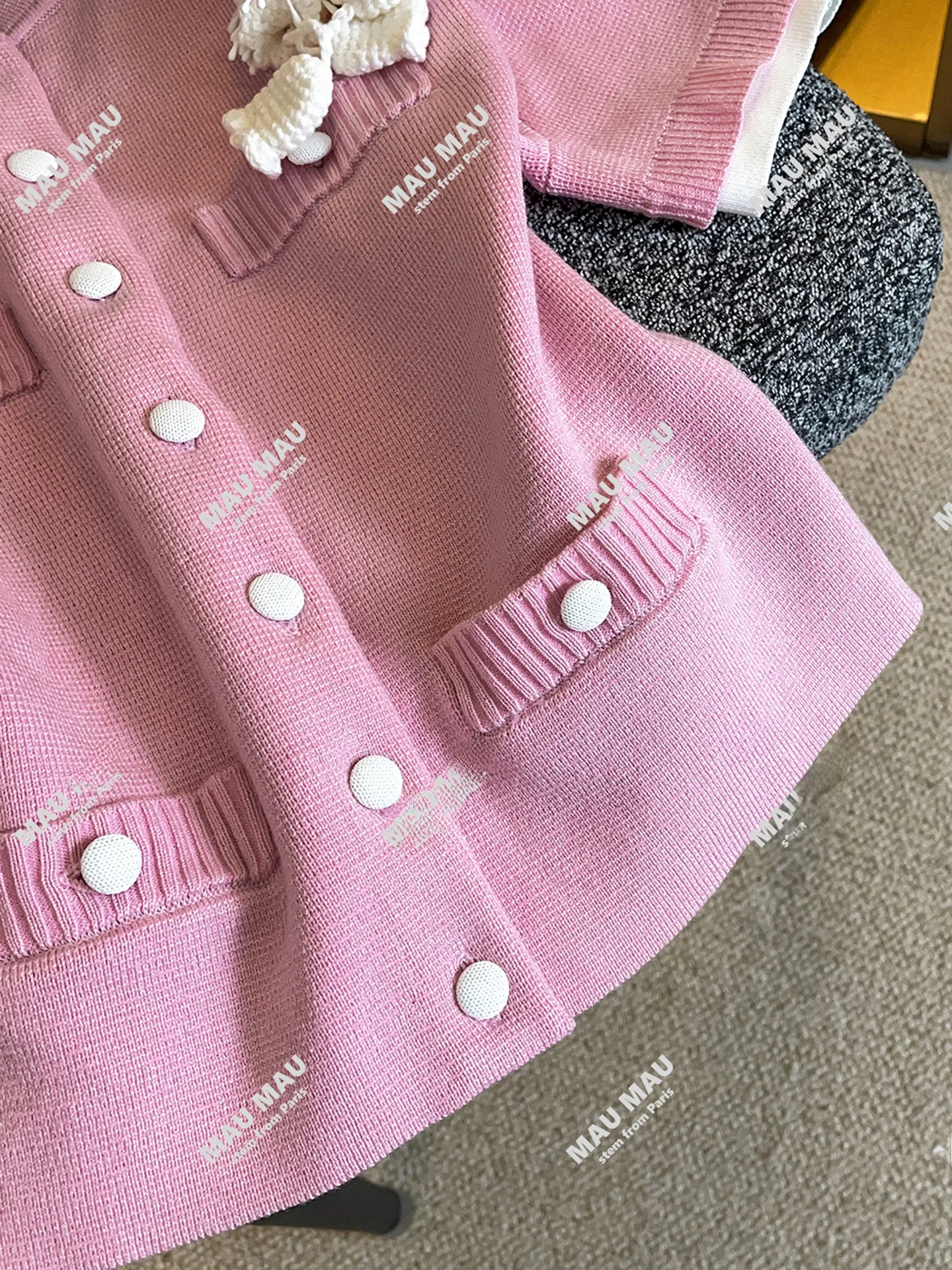 

Вязаный открытый кардиган с милым цветочным принтом для женщин Sli Midweight ort Sve, украшенный 3D цветами, подходит для повседневного использования...