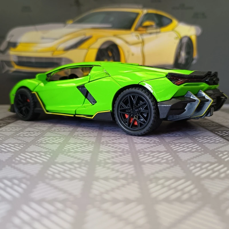 1:32 Simulation Lamborghini Revuelto Malissa Modified Alloy Model Car Ornament Power Back Sound and Light Supercar Gift