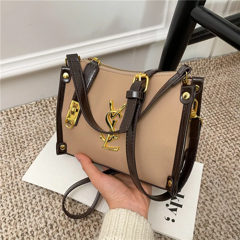 

2026 New Vintage Chic Saddle Baguette Bag Women Upscale Versatile Shoulder Crossbody Bag Stylish Purse