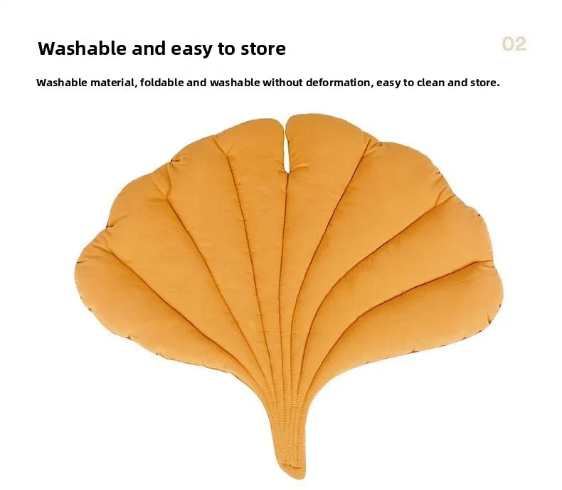 Yellow, leaf-shaped Leaf Pattern Cat Sleeping Mat.