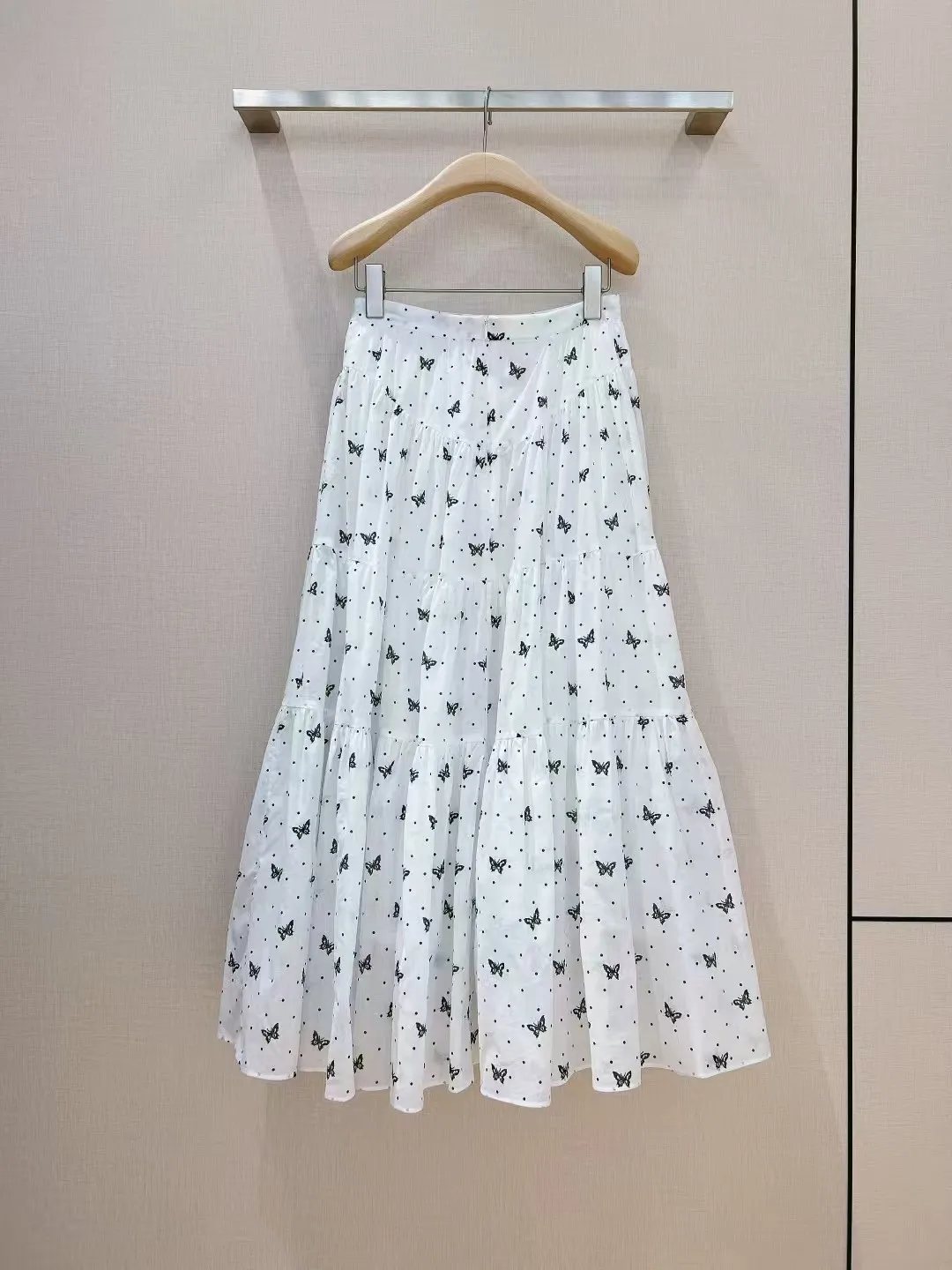 High end customized women's versatile mid to long high waisted printed half skirt