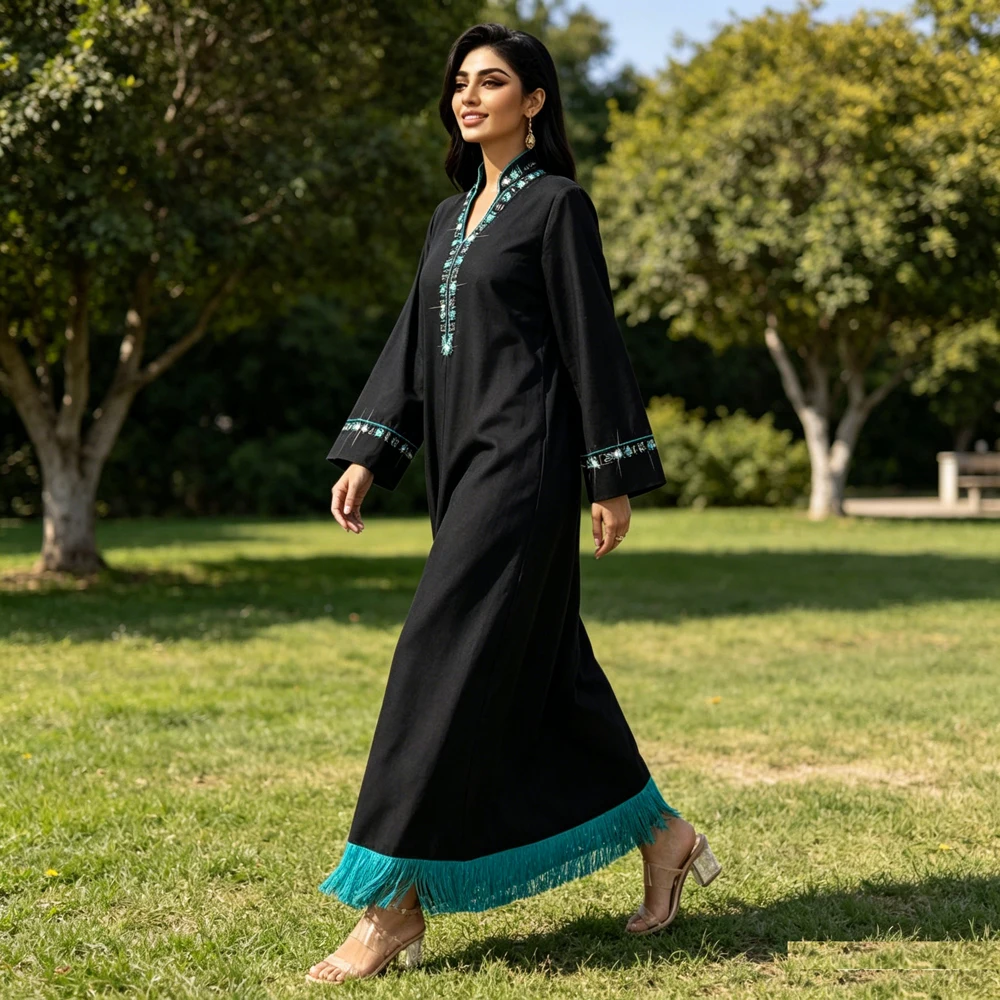 

2026 Muslim Women Rhinestone Tassle Maxi Dress Abayas Dubai Turkey Kaftan Evening Jalabiya Party Dresses Islamic Female Vestido