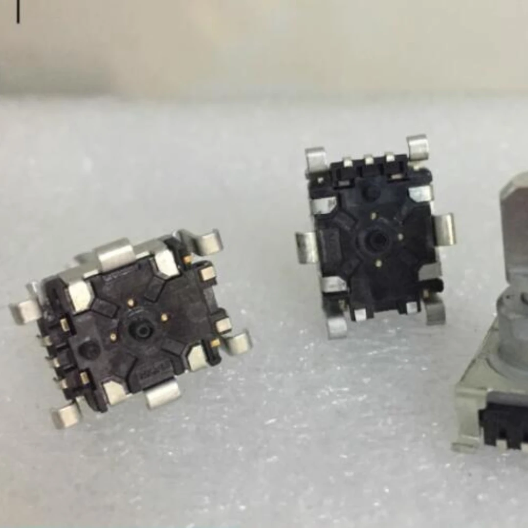 Potenciômetro rotativo com volume e refluxo, Tipo eixo de metal, RK1191124001 SMT, B10K, 10 PCs/Lot