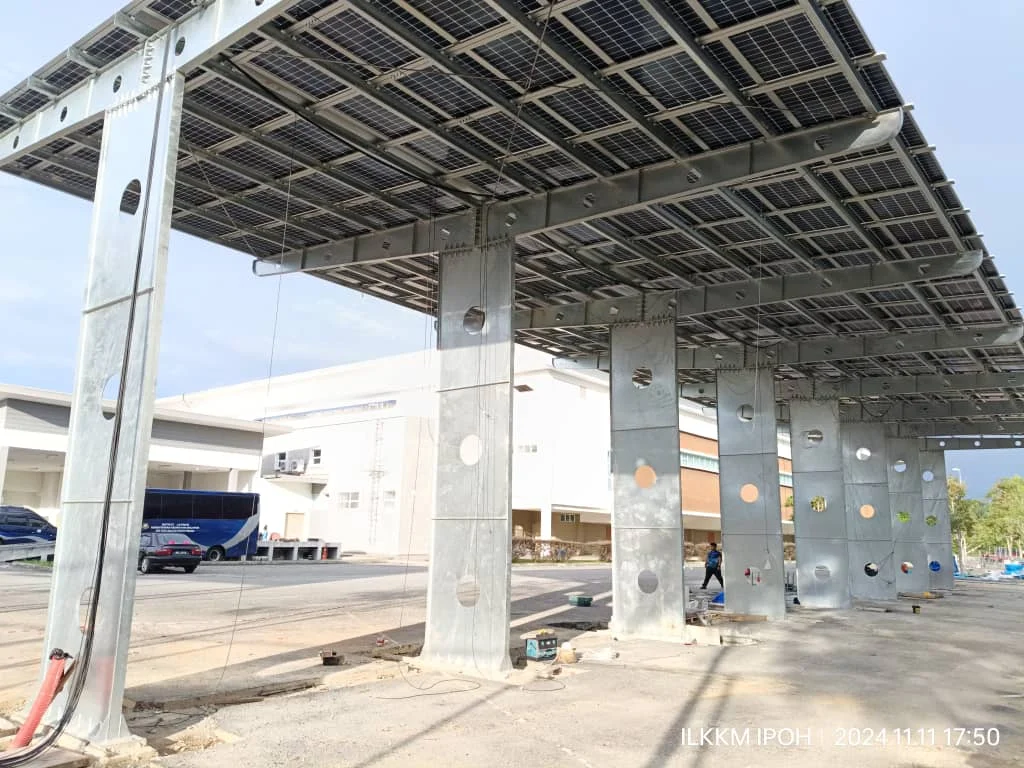 Empery Solar Commercial Steel Waterproof Solar Carport Parking Structure High-Strength Sturdy Design Hot-Dip Galvanized