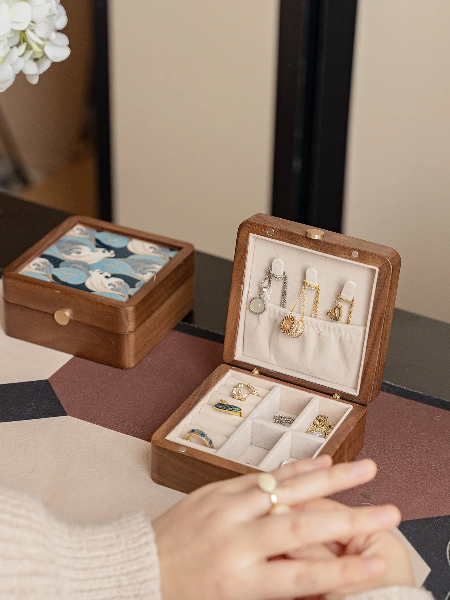 

Creative Wooden Ring Storage Box Multi-Position High-End Jewelry Box Vintage Chinese Sle Wood Jewelry Case