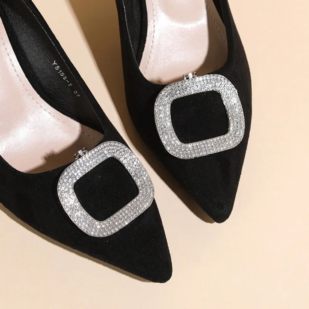 

1 pair Shiny Rhinestone Shoes Clips Removable Simple Square Design Women Shoes Decorations Clip Alloy Wedding Shoes Decorations