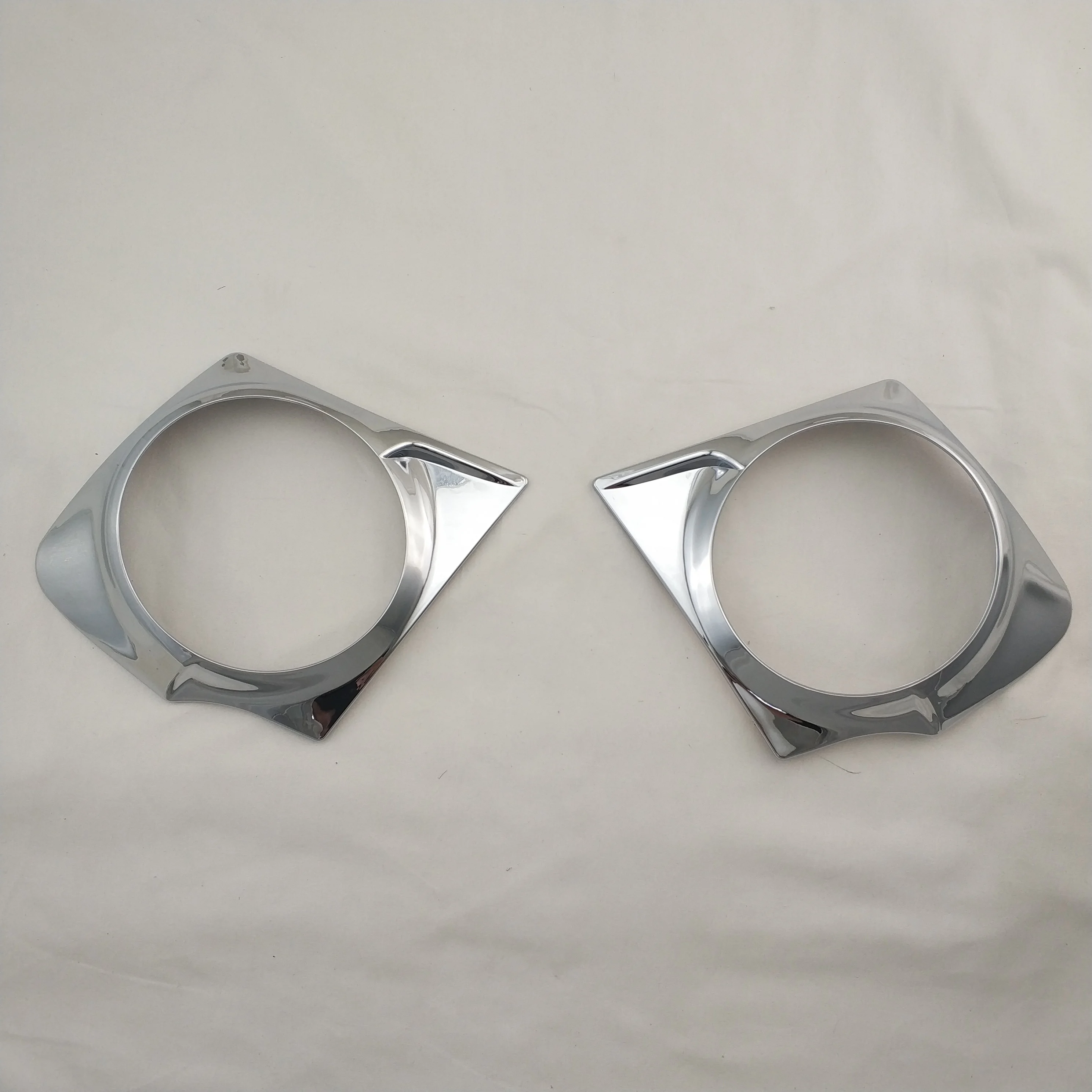 New Car ABS Chrome Accessories Plated Front Fog Lamp Cover Trim Paste Style For Mitsubishi Triton L200 2015 2016 2018 2019 2020