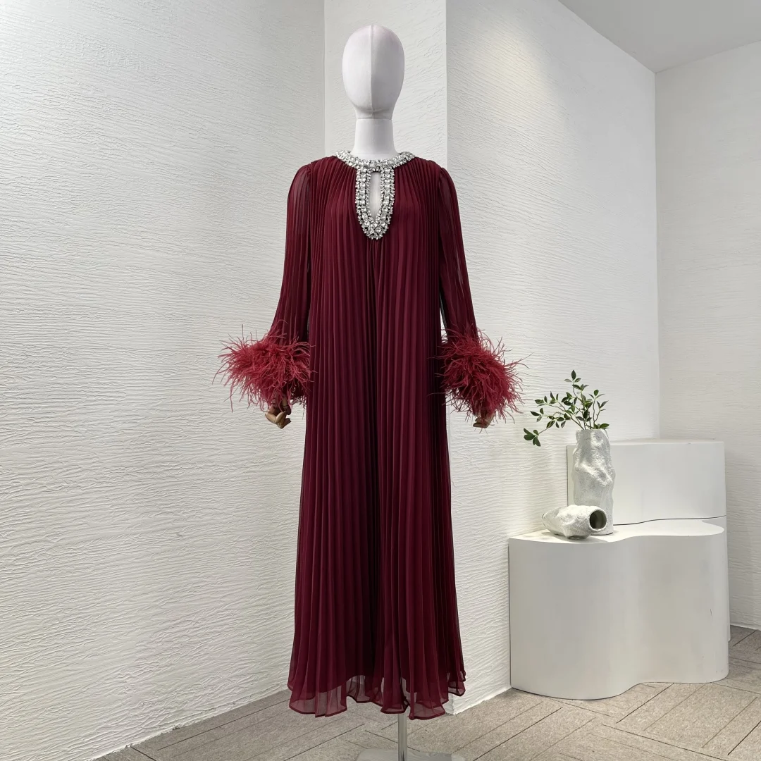 

Red Diamonds Ruched Pleat Feather Loose Maxi Dress