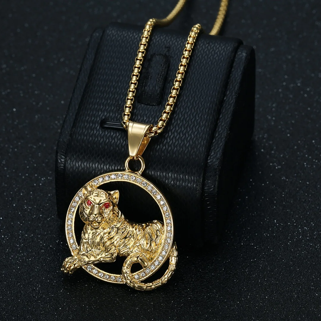 Punk Red Eye Tiger Round Iced Out Bling CZ Pendant Men Gold Silver Color Stainless Steel Animal Necklace for Women Jewelry Gift