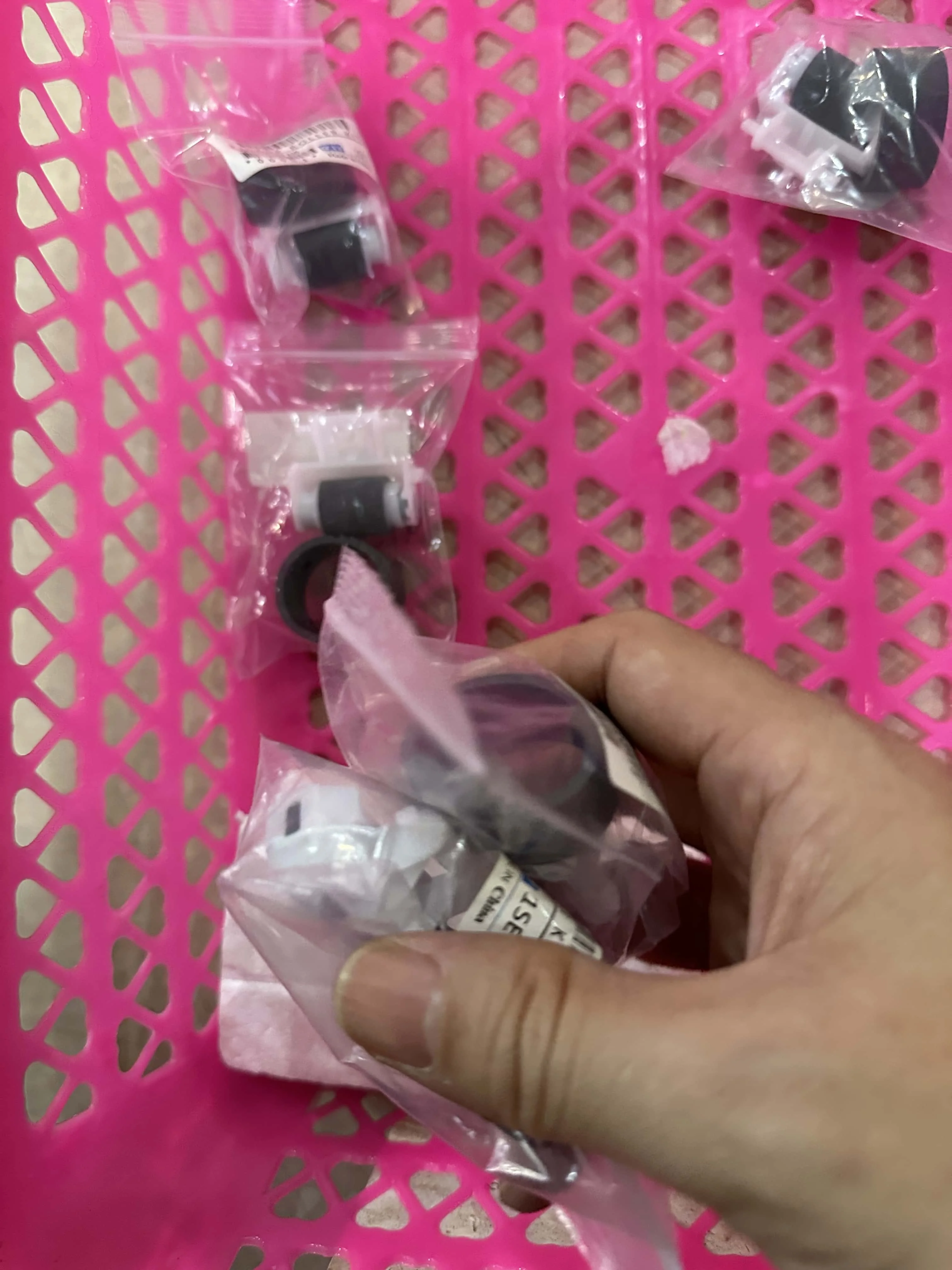 

10X 1569311 1569314 Ролик захвата для EPSON L110 L120 L130 L132 L210 L220 L222 L300 L310 L350 L355 L362 L365 L366 L455 L456 L360