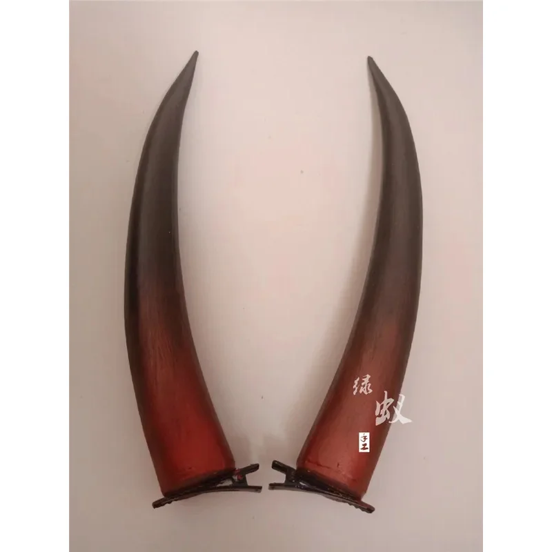 

2025 aaa New Arrival Anime Taotie Red Black Magic Horns Headwear Cosplay Props Accessories Hair Clip Halloween Cos