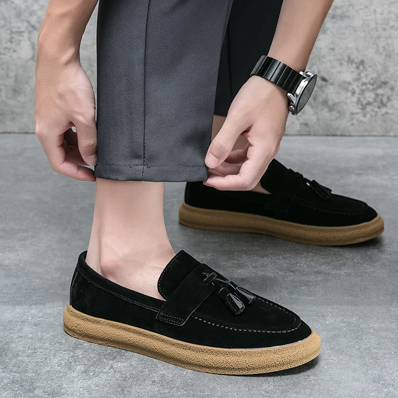 

Men's comfortable loafers Fashionable tassel style daily office Outdoor leisure walking men's shoes Hot selling driving shoes