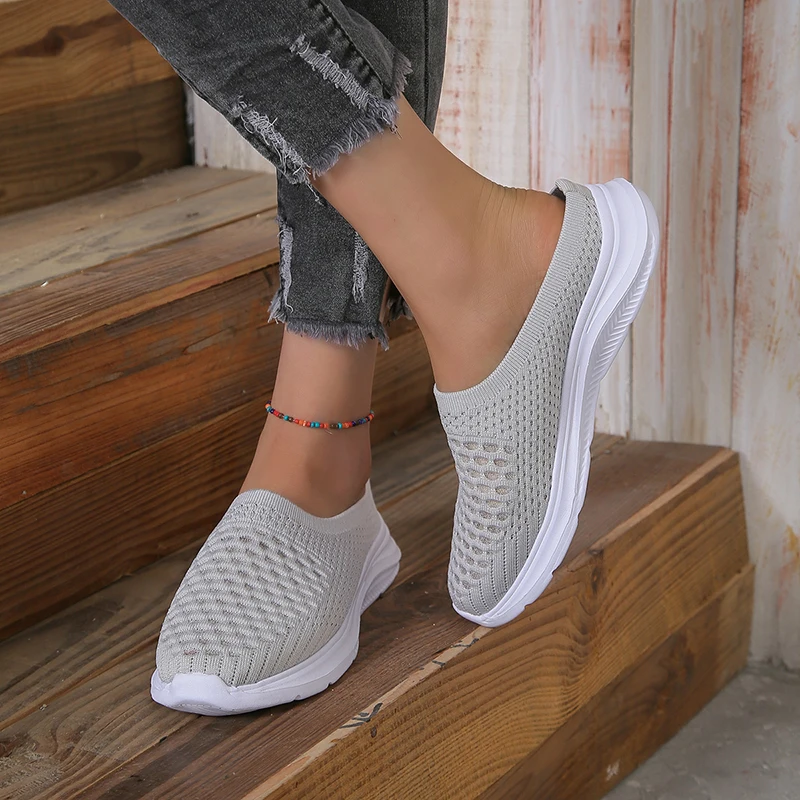 

2024 New Women's Mesh Loers Fashion Baotou Non-slip Flat Slippers Outdoor Walking Leisure Slip-on Beach Half-slip Women's Shoe