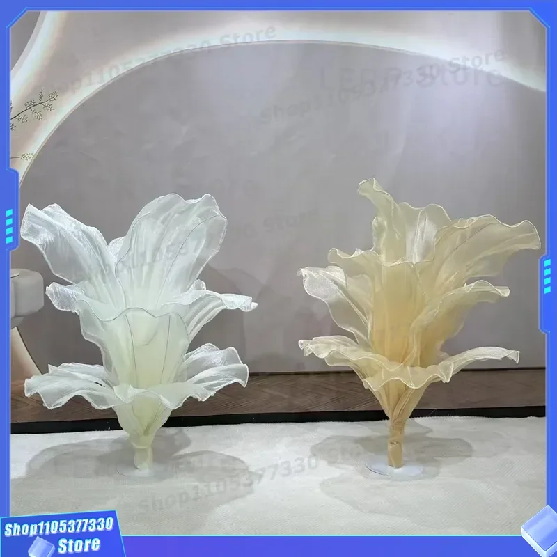 Giant Handmade Silk Yarn Art Table Centerpiece With 3D Pleated Flowers For Restaurant Window Display Photo Props Installation