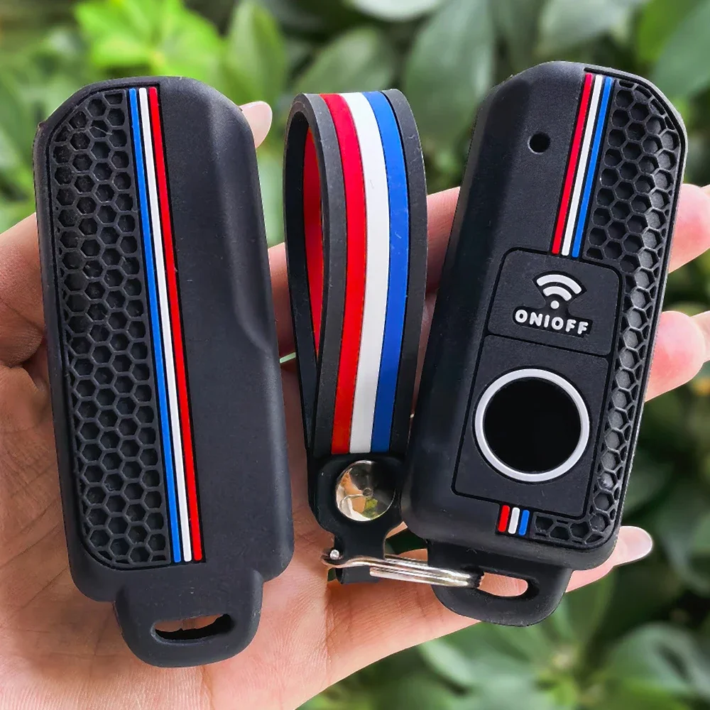 For Yamaha TMAX 560 T-Max560 Tmax560 Tech Max 560 2025 2026 Motorcycle Key Case Shell Cover Decorative Protector Keychain