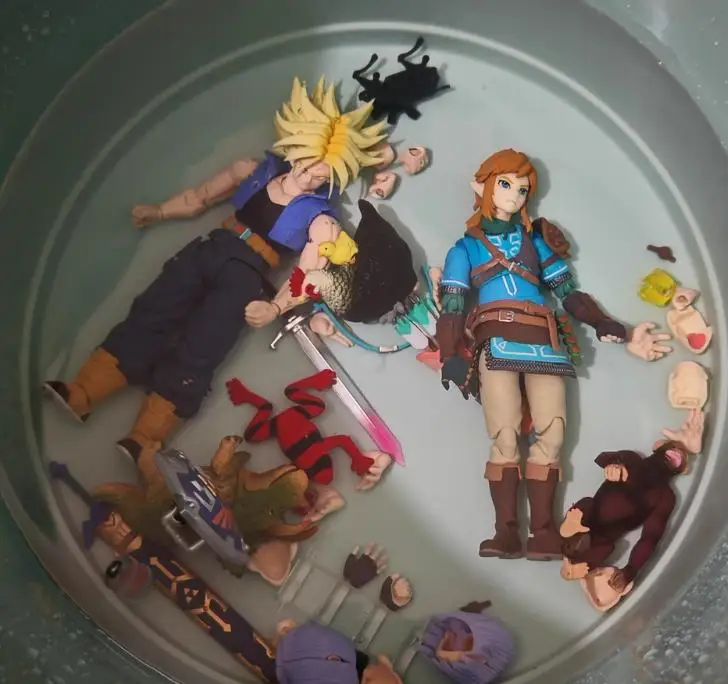 

In Stock Demoniacal Fit SHF Super Saiyan Trunks Action Figure Dragon Ball Z The Boy From The Future Son of Tomorrow Models Toys