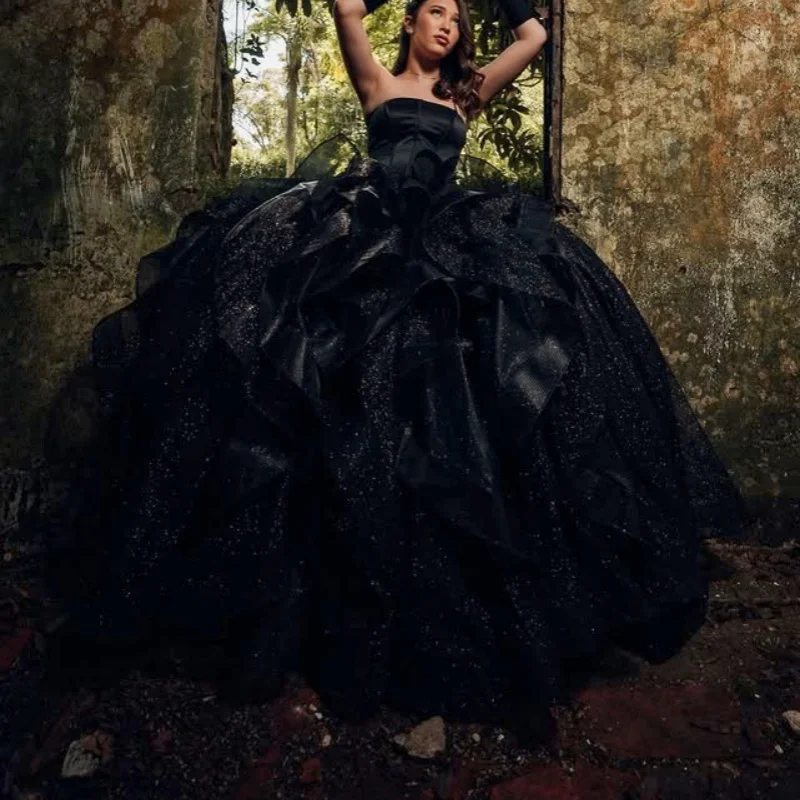 

Черные платья Quinceanera, блестящая кристаллическая наклейка с открытыми плечами, кружевное многослойное платье с длинным хвостом и бантом, Vestido 15, Quinceanera, на заказ