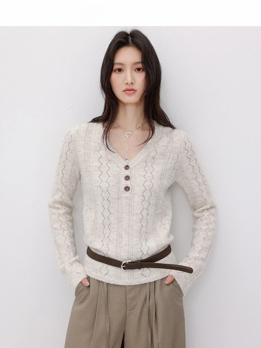 

Retro Sle Knitted V-Ne Sweater Light Linen Texture Hollow out Diamond Pattern Loose Fit Women's Faion Spring Collection
