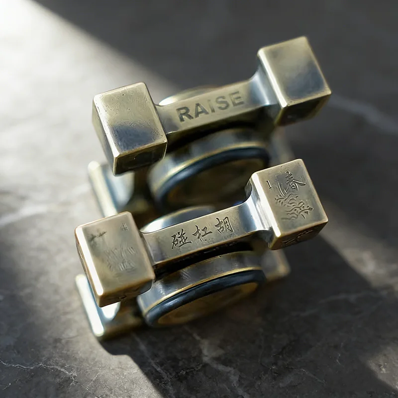 Vintage Messing Fidget Spinner Stressabbauendes Spielzeug EDC Desktop Ornament Tragbares Stressabbau- und Entspannungsspielzeug