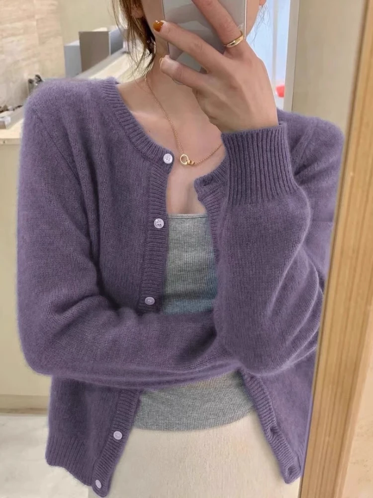 Cashmere Wool Blend Knit Women Cardigan 2026 Autumn Winter Long Sleeve Round‑Neck Sweater Lightweight Relaxed Outerwear Tops