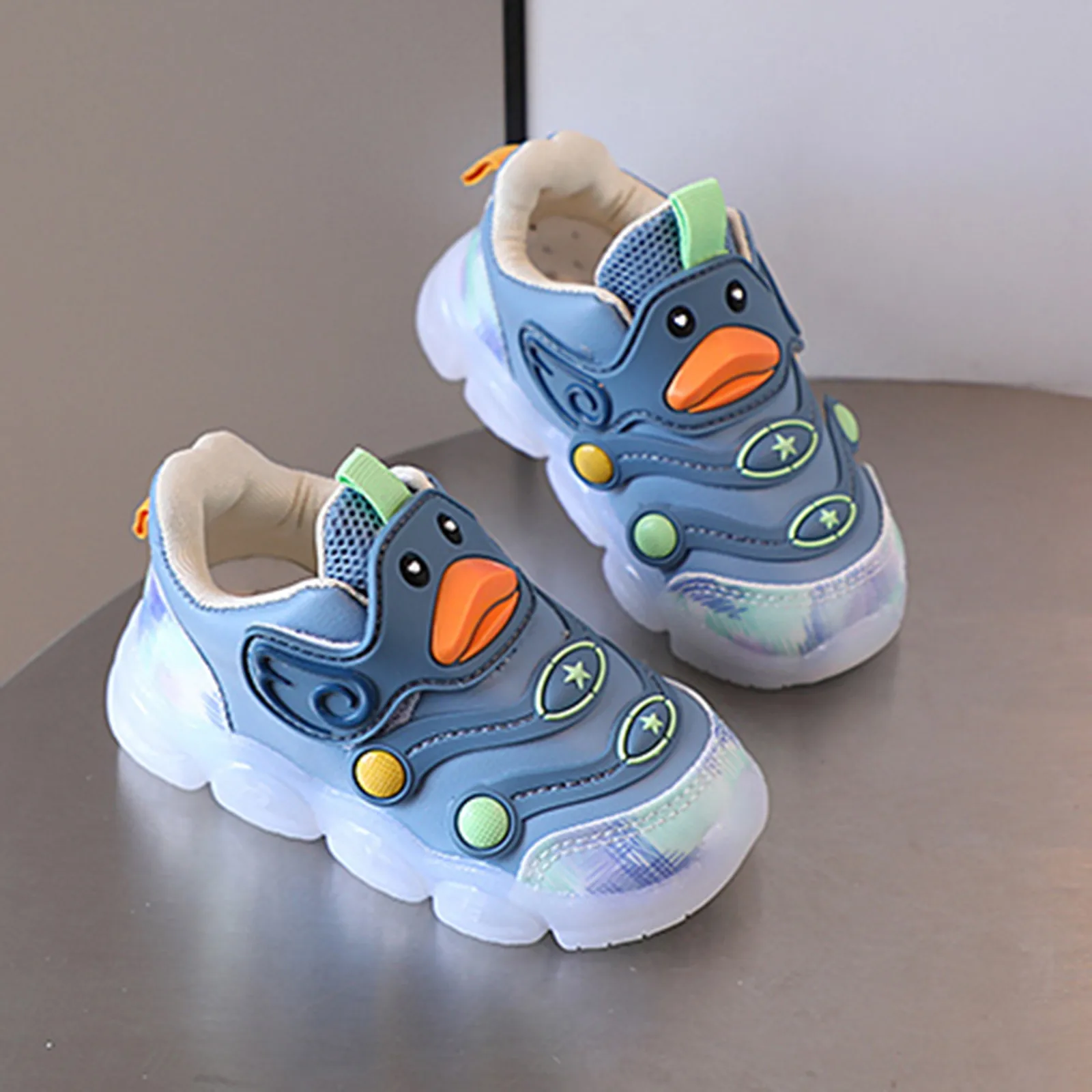 Kids Sport Shoes with Light Cartoon Cute Duck Breathable Mesh Toddler Girls Sneakers Kids Shoes Baby Boys LED Infant Sneakers