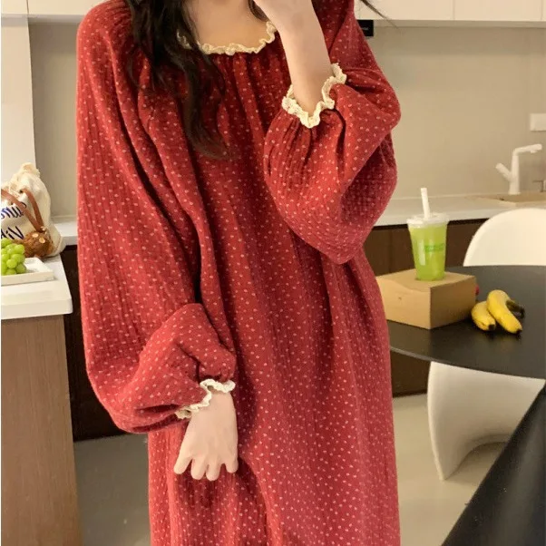 Korean Ins Women's Spring And Autumn New Version Gentle Withered Feeling Lazy Floral Lace Collar Home Clothes Nightgown Pajamas