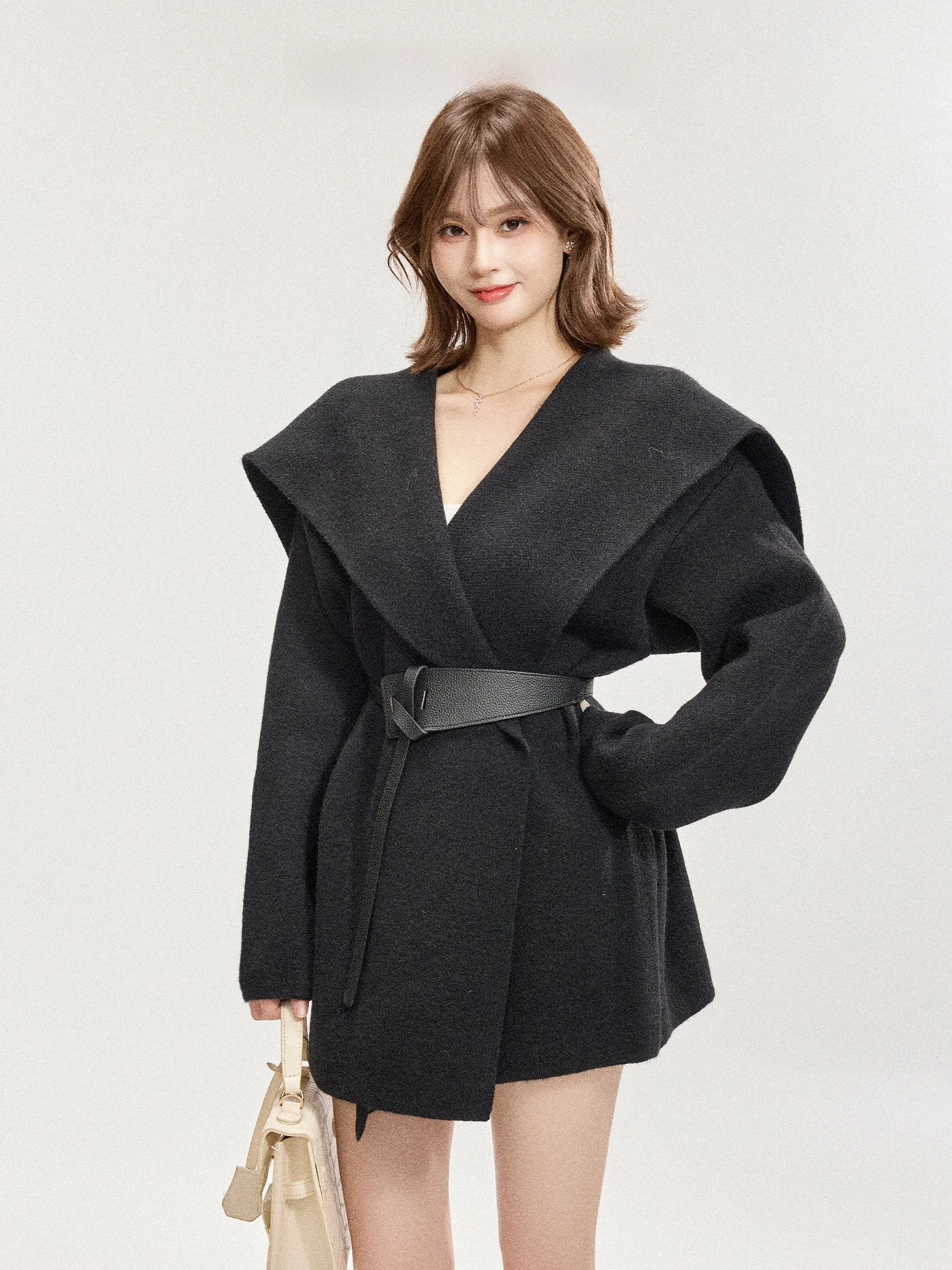 

Вязаный кардиган Ele Bla для женщин: новая осенне-зимняя модель с асимметричным подолом, длинными рукавами и отложным воротником, подчеркивающий талию