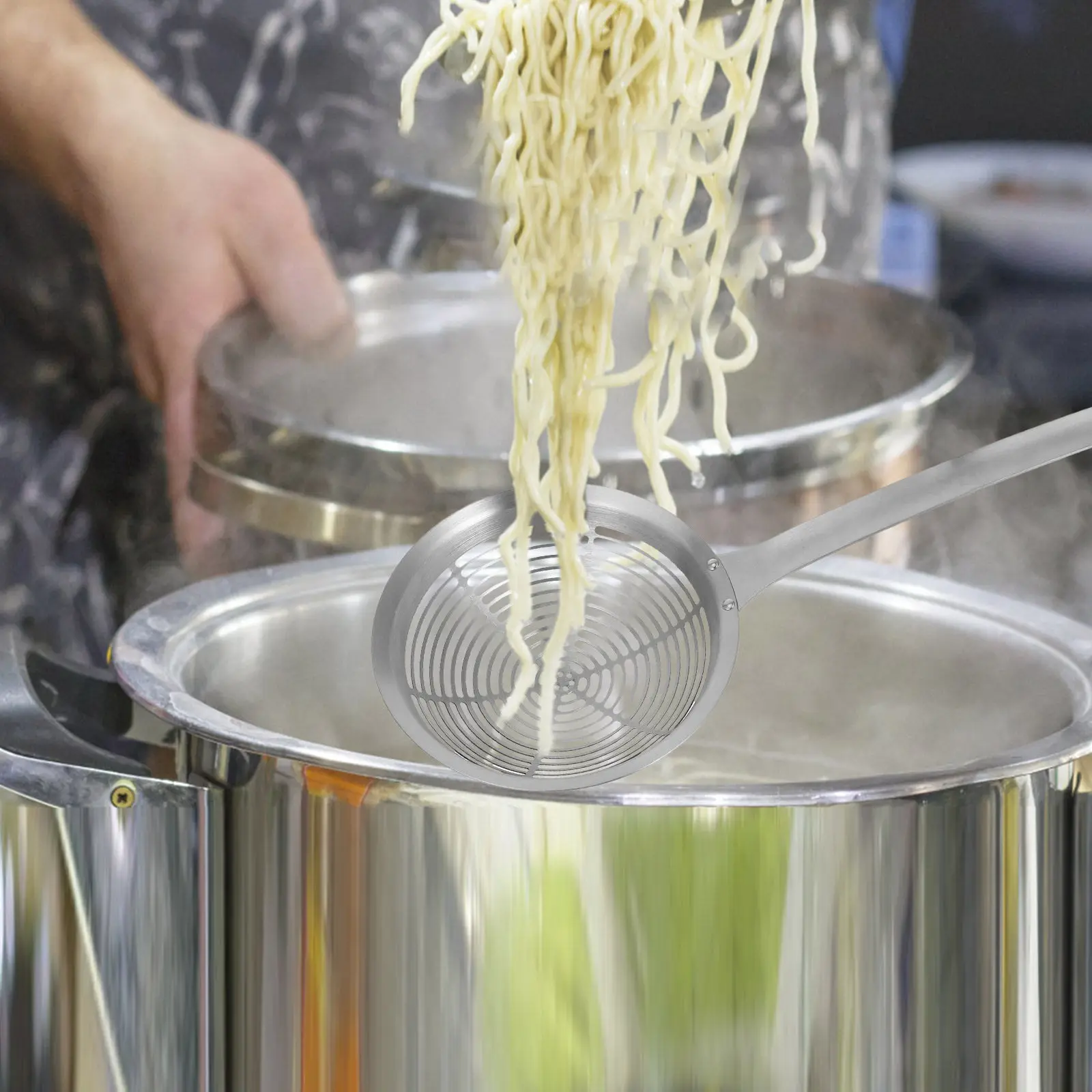 Escumadeira de Aço Inoxidável 201 com Malha Fina para Massas, Frituras, Cozidos, Drenagem de Macarrão, Sopas e Caldos