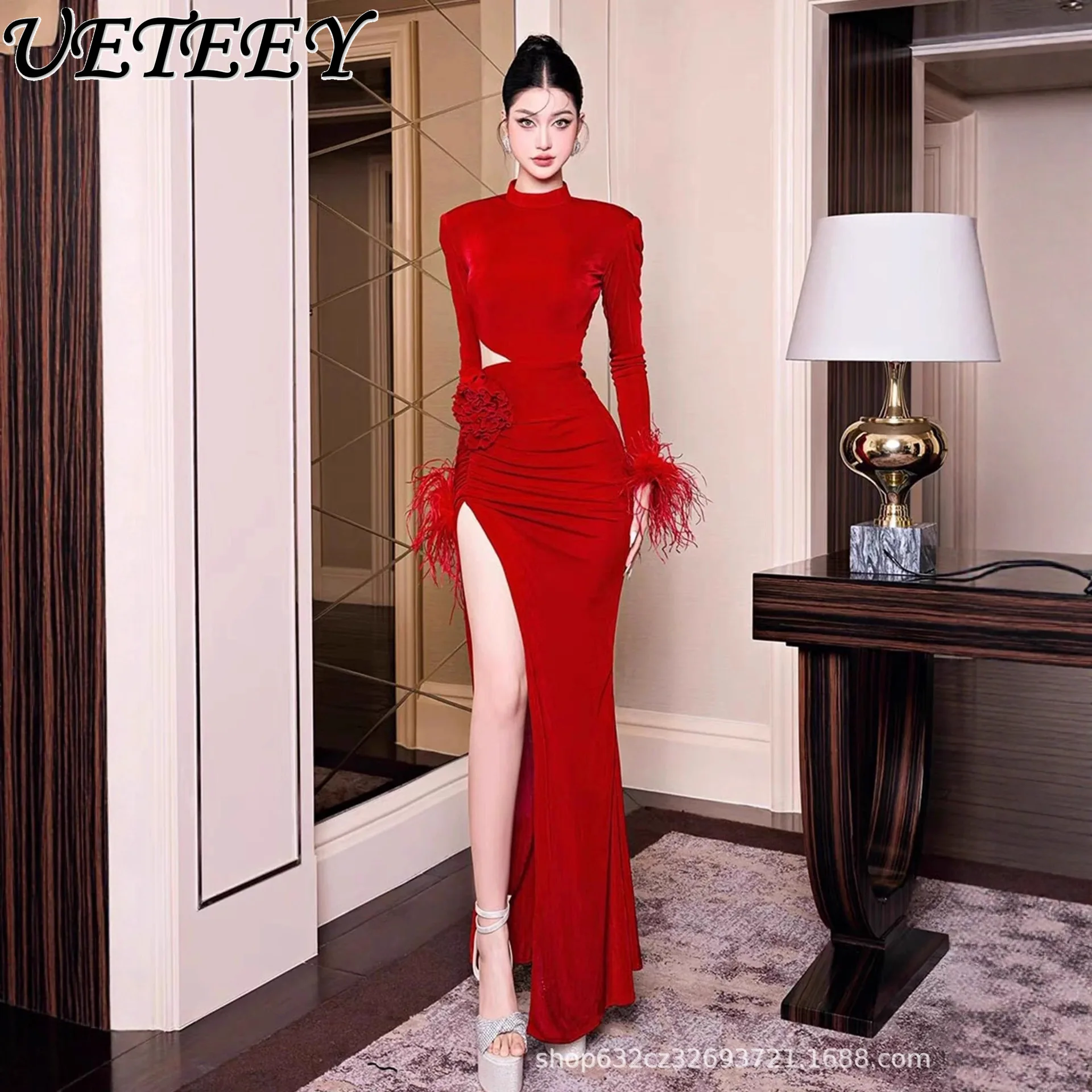 

Red Long Sleeve Feather Patchwork Dress for Women Spring and Autumn High-end Unique Floral Split Long Dresses for Banquets
