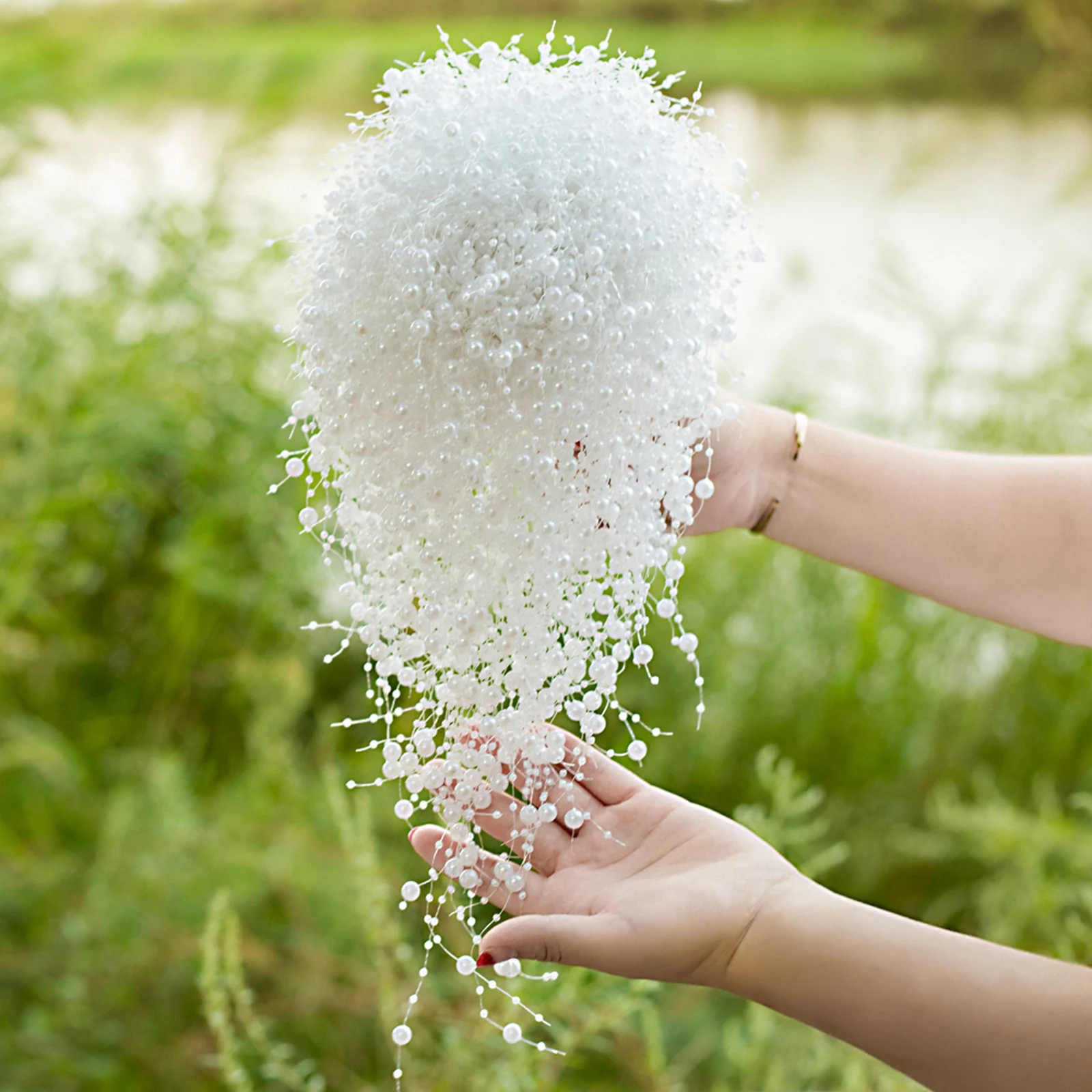 Luxus Braut Bouquet Ehe Weiß Hochzeit Bouquet Hochzeit Blume Bouquet Braut Perle Bouquet Handgemachte Wasserfall Braut Bouquet