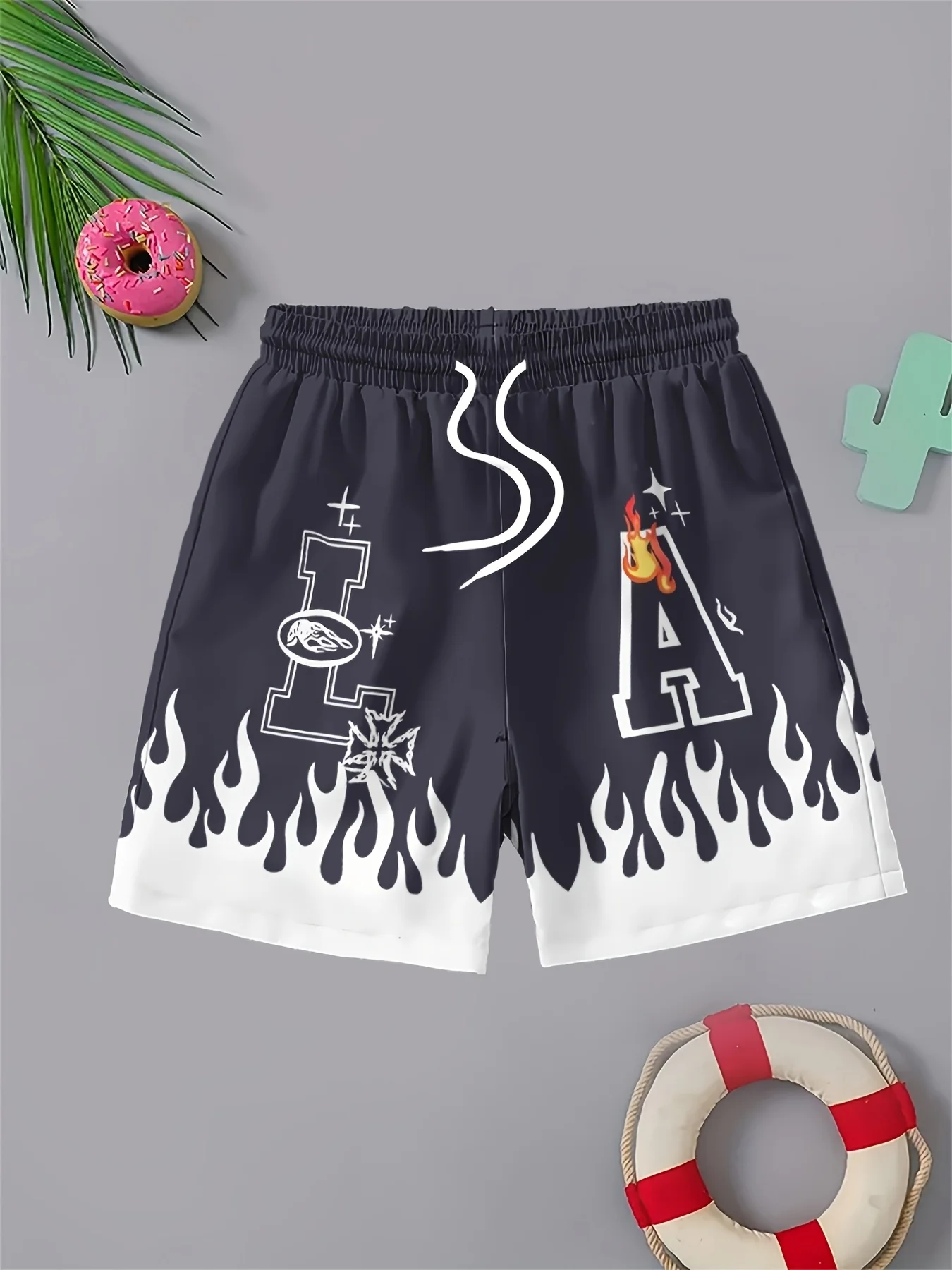 شورت رجالي جديد مطبوع على الموضة لعام 2025 خفيف فاخر للشارع الهيب هوب يوميًا يسمح بمرور الهواء