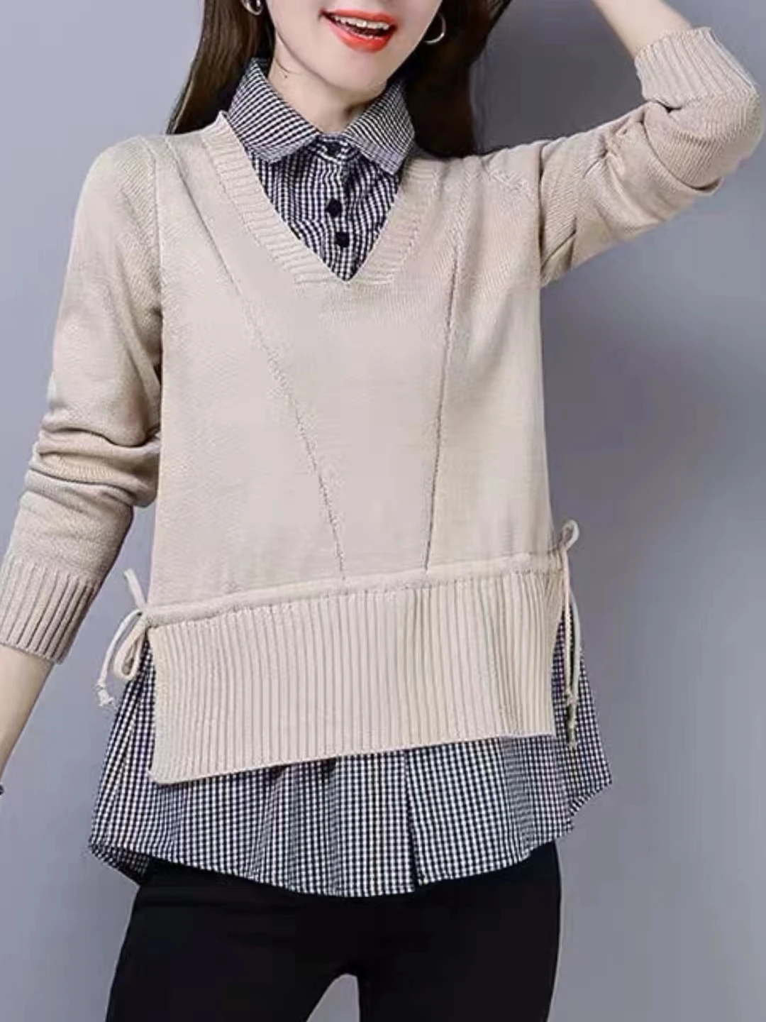 Spring And Atumn New Style V-collar Style Fake Two Sweater Women Loose Korean Version Of The Sweater Short-style Undershirt Top