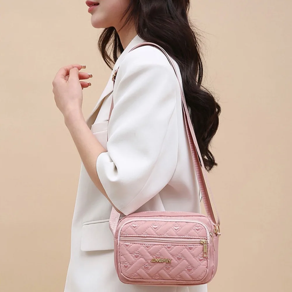 

Large Capacity Embroidered Crossbody Bag Love Heart Pattern Lattice Middle Aged Shoulder Bag Elegant Casual Woman Messenger Bag
