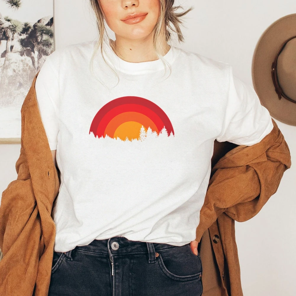 

Retro Sunset Forest Themed Y2K Cotton Casual Women‘s T-Shirt, Short Sleeve Round Neck Fitted Perfect for Summer Streetwear