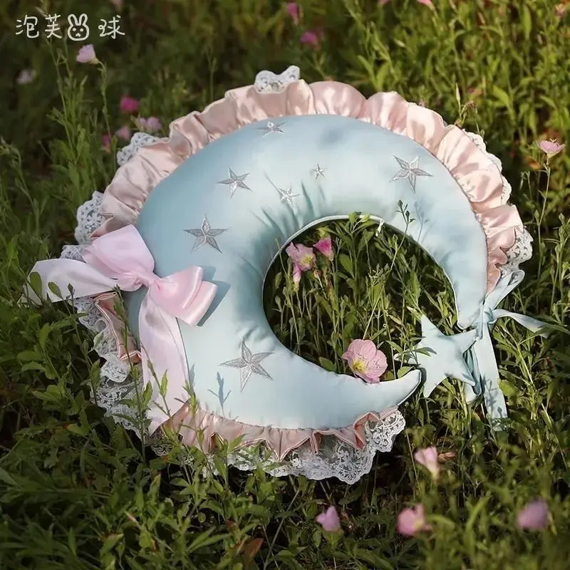 2026 New Moon-shaped Throw Pillow Lolita Style, Bedroom Pillow, Cute and Exquisite, Perfect for Girls and Teenage Girls view 3