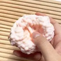 Quetschbarer Stressabbau-Ball Fidget-Spielzeug Antistress-Entspannungsspielzeug für Erwachsene und Kinder Weich Langsam Aufsteigend Büro Zuhause Geschenk