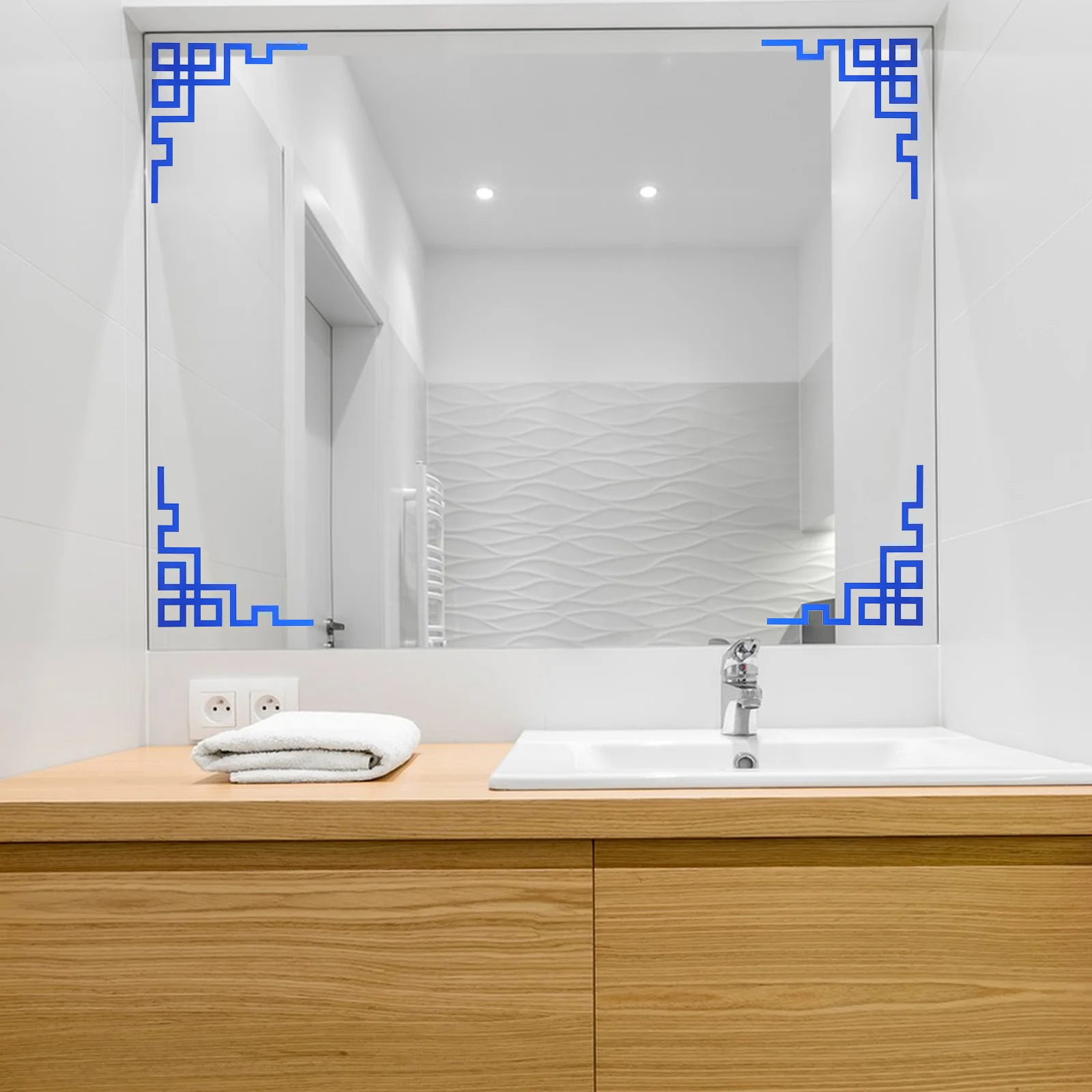 

10Pcs 3D Acrylic Mirror Corner Decals Modern Style Peel Stick Wall Decor for Living Room Bedroom Mirror Border