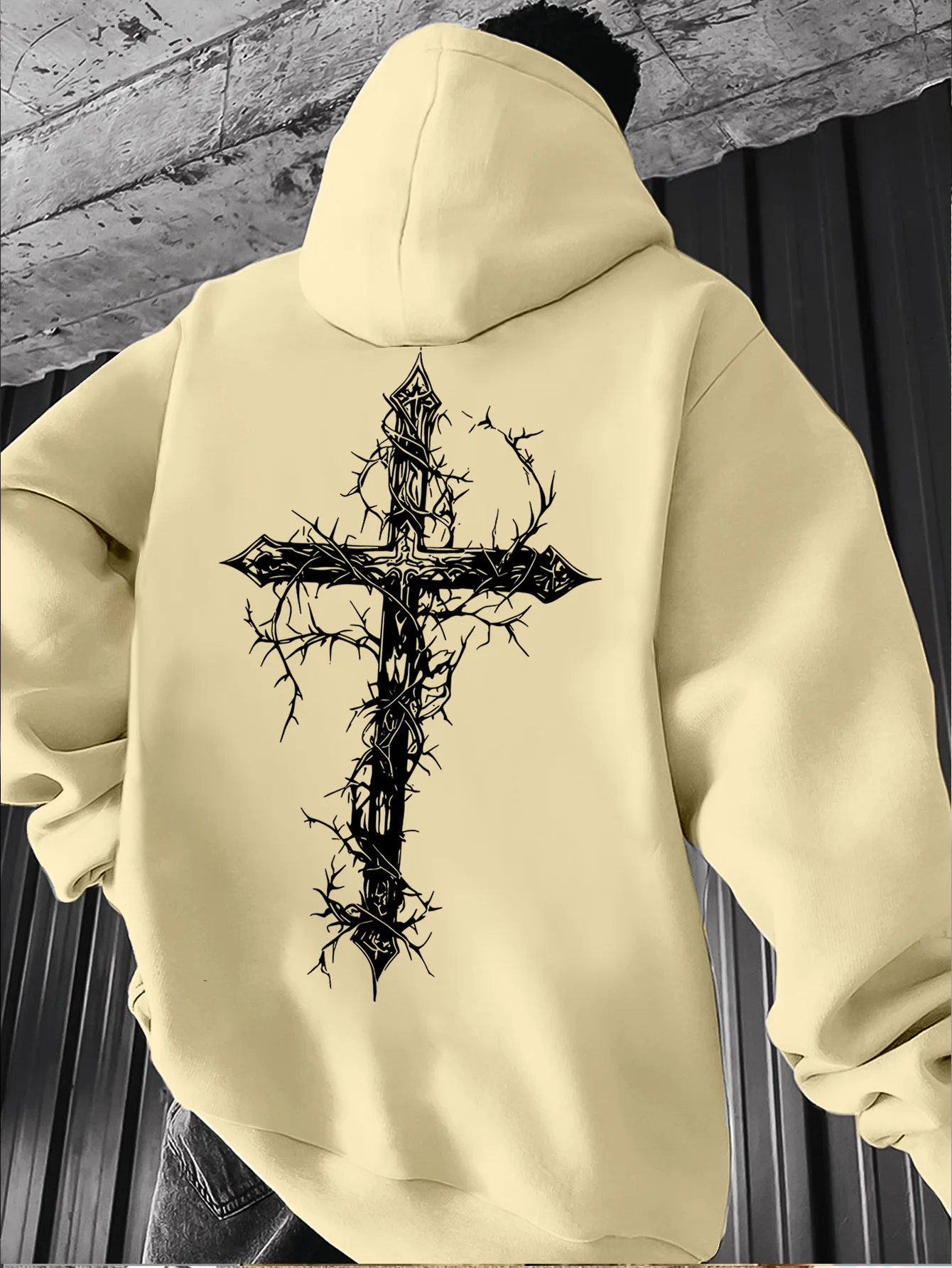 Dark Gothic style men's hooded sweater with thorn-embossed cross pattern. Cool and stylish, warm and comfortable.