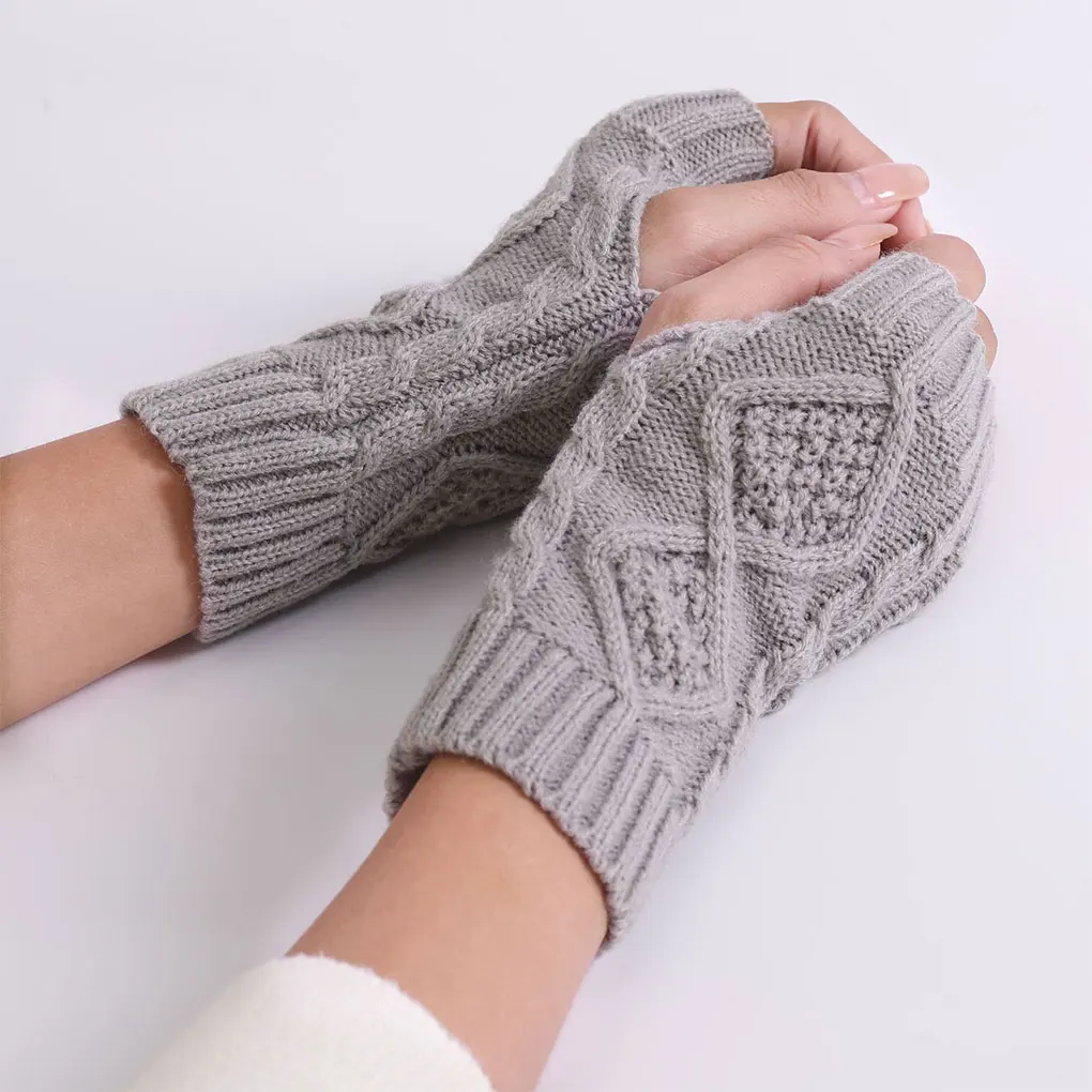 7a Set Of 2 AcrylicFibers Soft And Breathable Fingerless Gloves For Keeping Warm In Winter