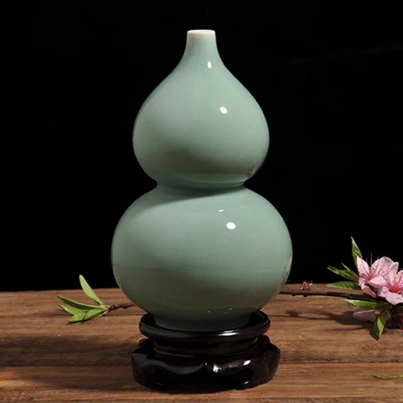 Kiln gourd ornament, flower ware, celadon vase, TV cabinet, flower arrangement, home retro craftsmanship, plum green crafts